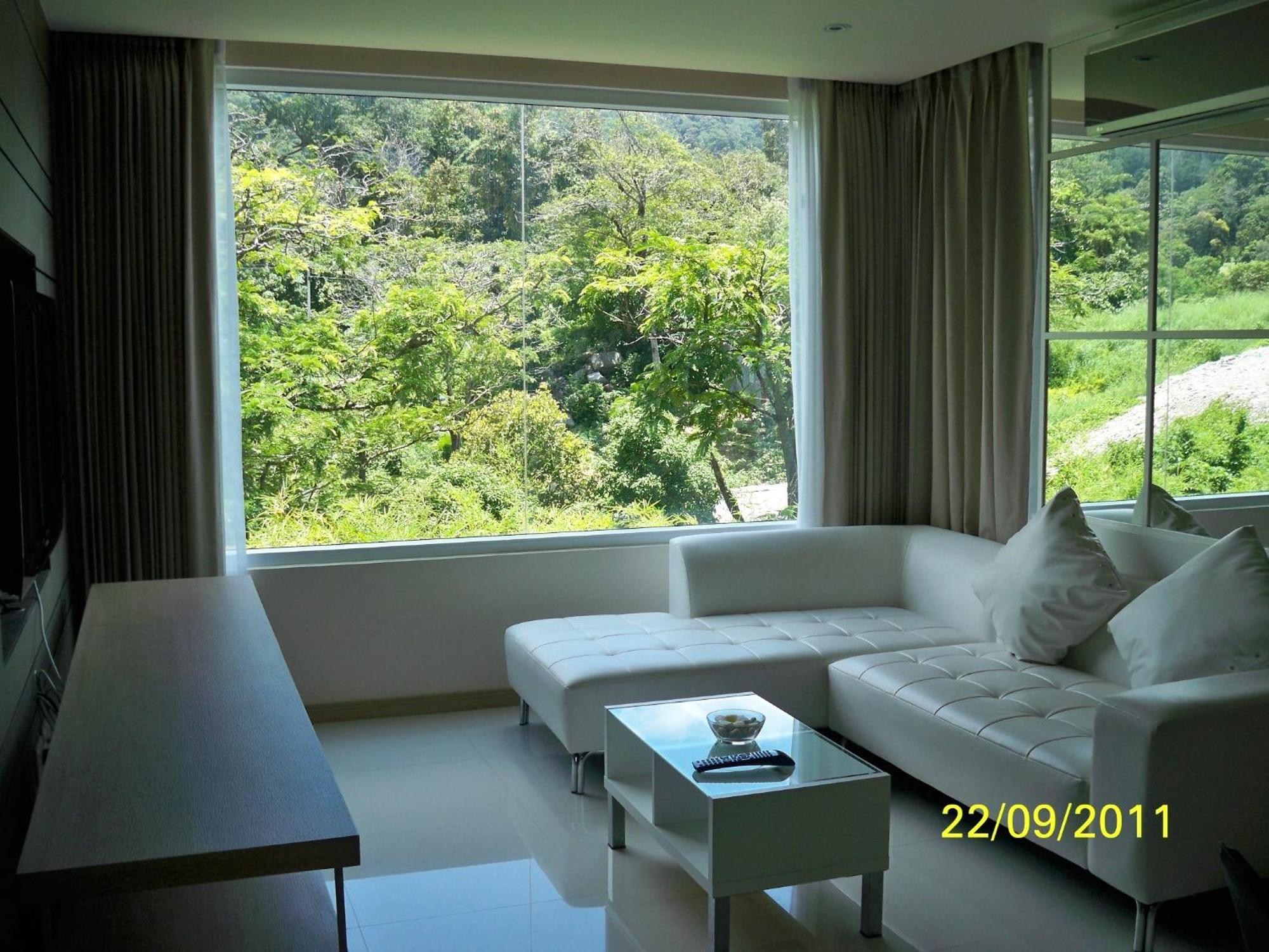 The Baycliff Residences Patong Eksteriør billede