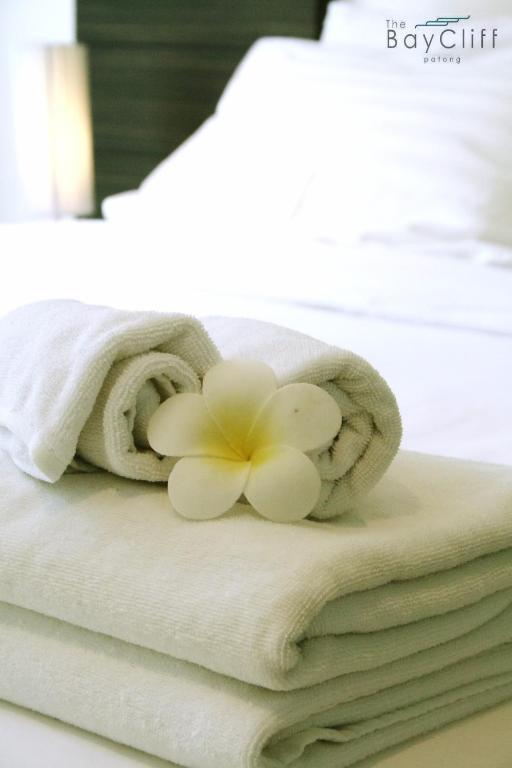 The Baycliff Residences Patong Eksteriør billede